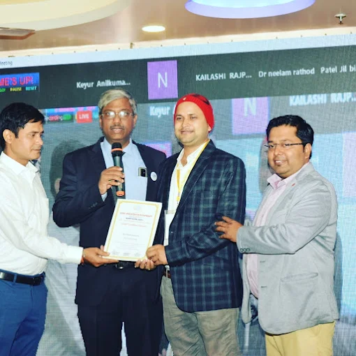 Dr. Manish Singh Clinical Practice